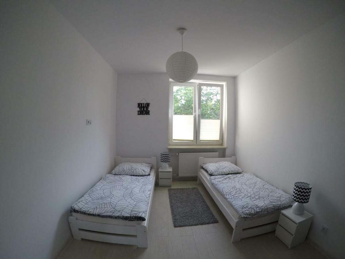 Nowoczesny Apartament III Al. Nmp Czestochowa Exterior photo